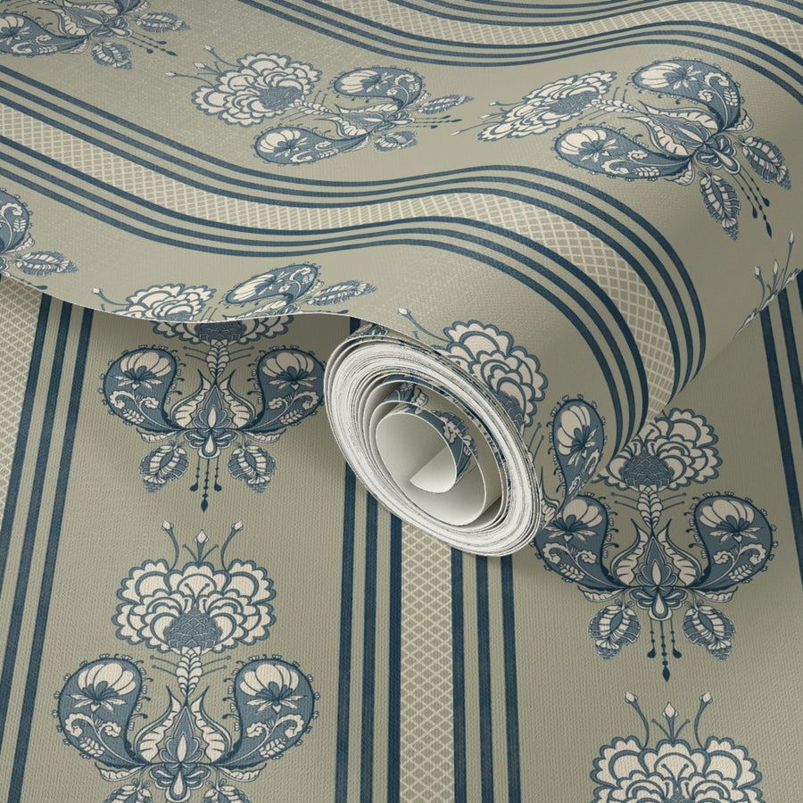 Heritage  Paisley Art Nouveau Floral Drop Stripe